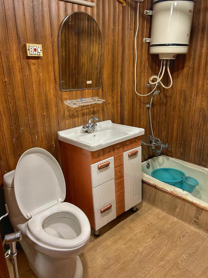 Exotic Young Shreen Houseboat Hotel Srīnagar Екстериор снимка