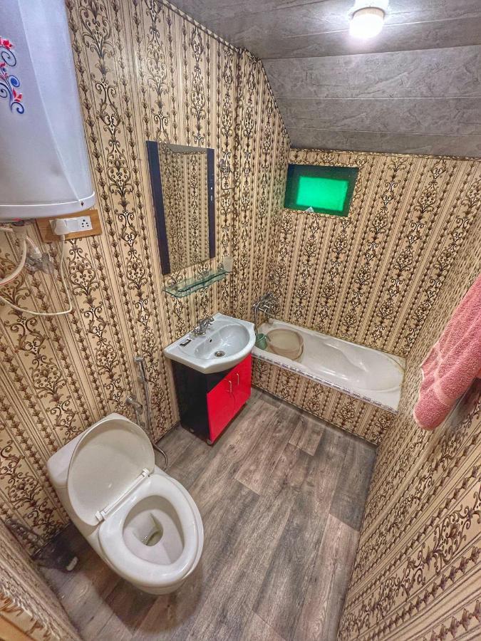Exotic Young Shreen Houseboat Hotel Srīnagar Екстериор снимка